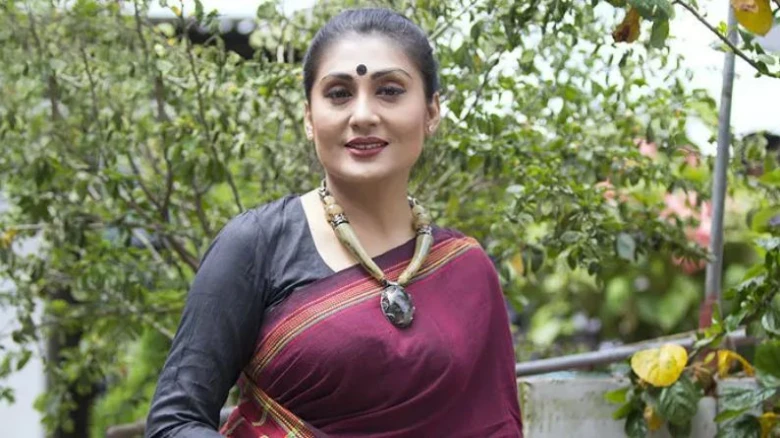 অভিনেত্রী বন্যা মির্জার বাবা আর নেই, শোকের ছায়া